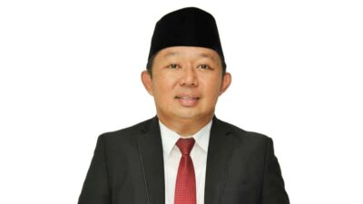 DIRIGEN DALAM SUNYI