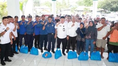 ASN Berbagi di Ramadan: Sentuhan Kemanusiaan Sekda Rizal Marsaoly untuk Ringankan Beban ASN Jelang Lebaran
