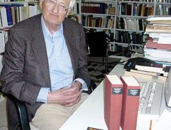 PADAMNYA MERCUSUAR NALAR