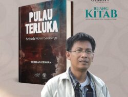 MENJAHIT RETAKAN DI ATAS KARANG