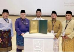 MENAKAR “LABBAYTUM AWARD” DAN WAJAH PELAYANAN HAJI KITA